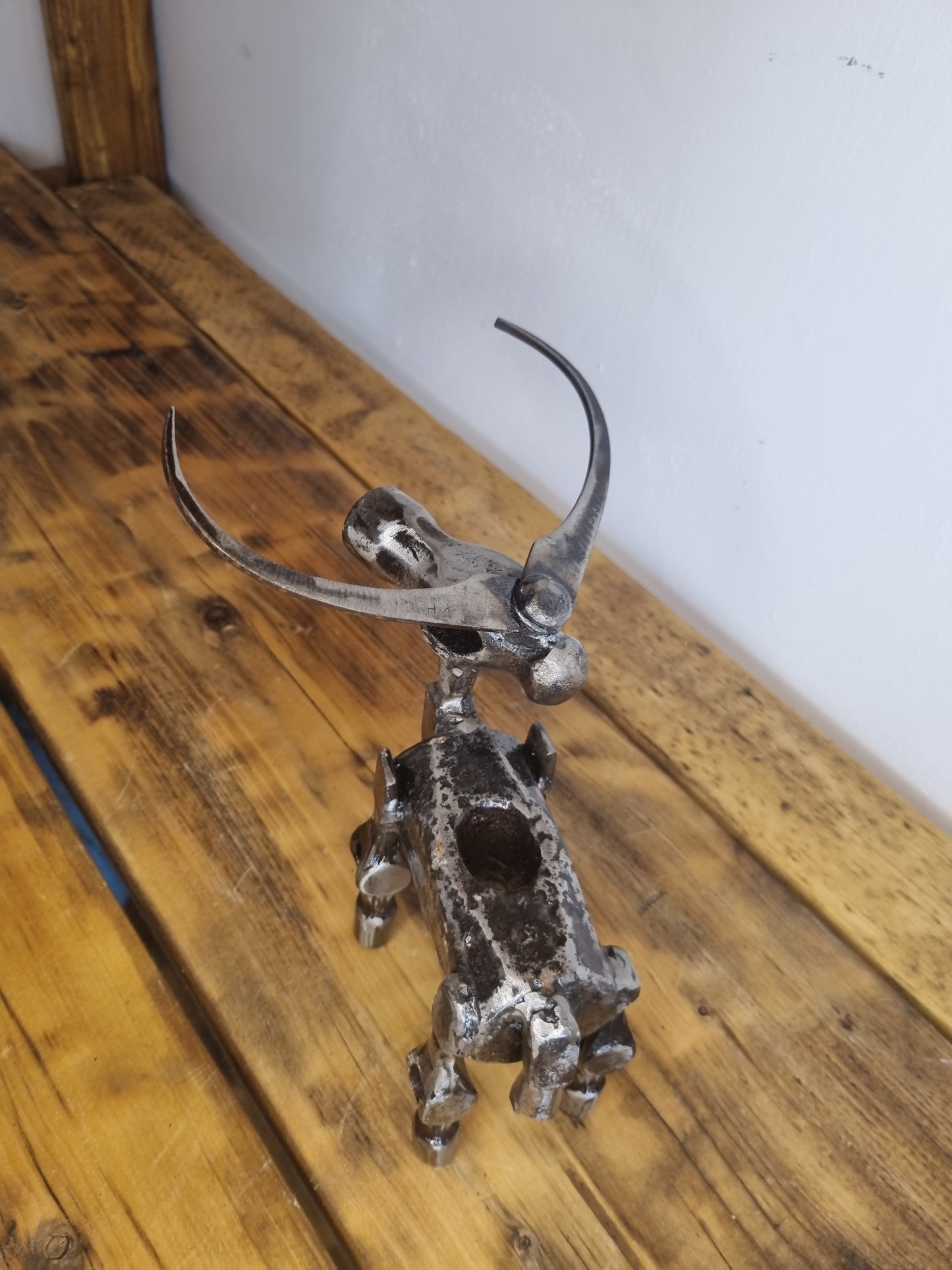 Small Bully – Hammer Sculpture