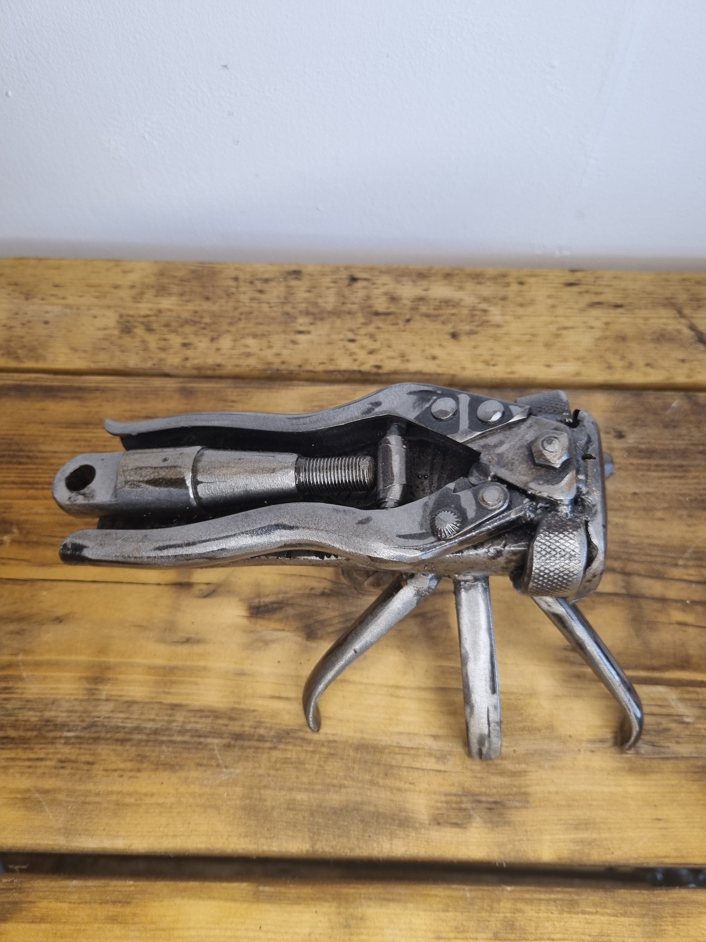 The Fly – Upcycled Tool Art