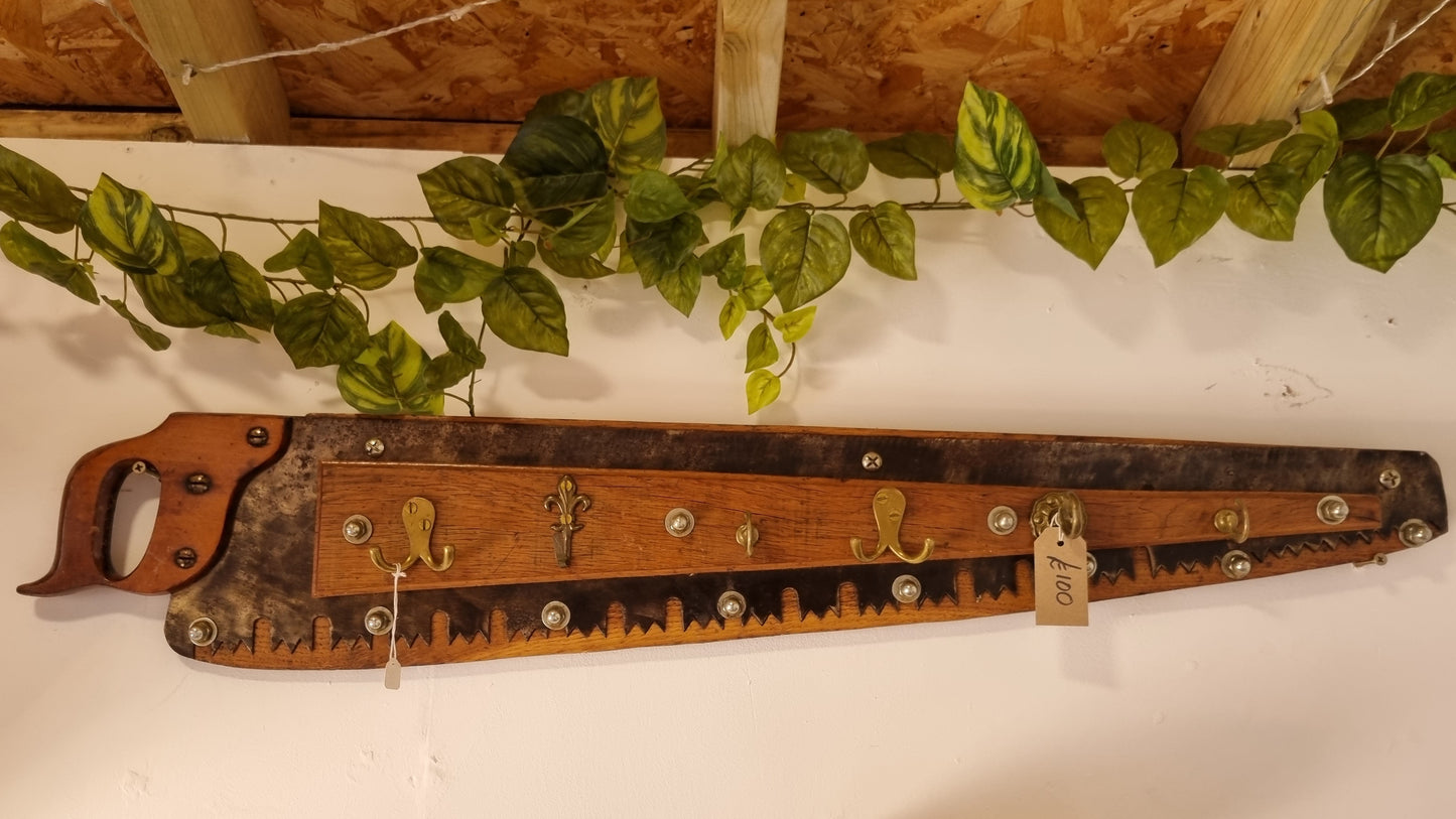 small saw coat hook