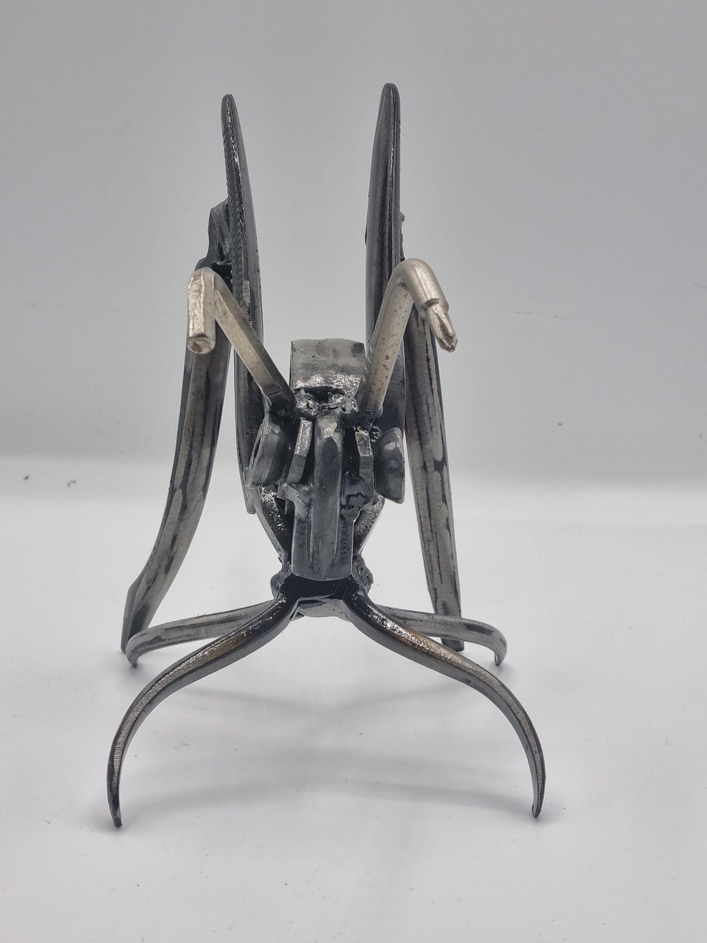 Upcycled Metal Grasshopper Sculpture – Handmade Industrial Art
