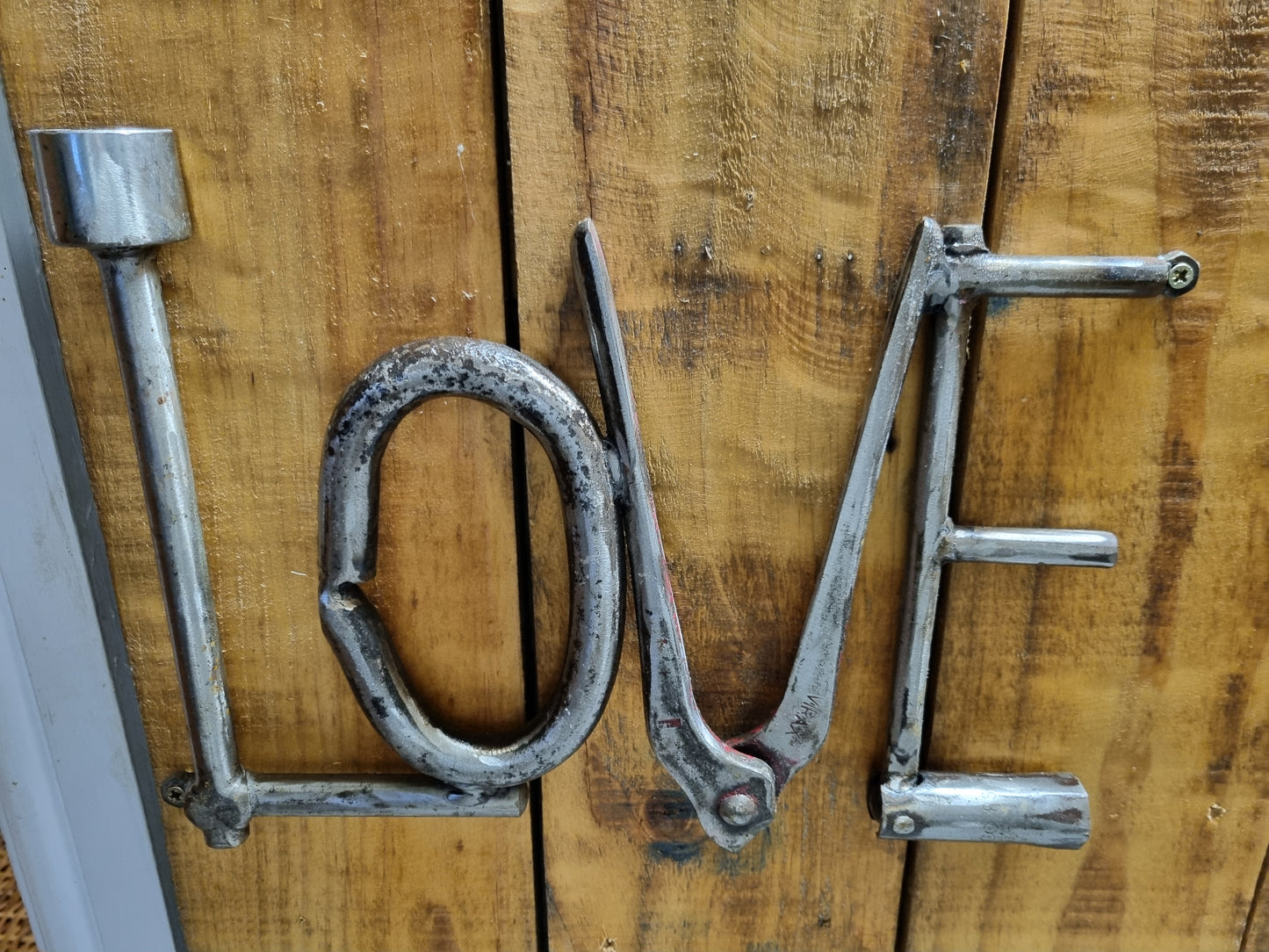 chunky Love sign