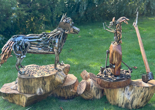 The fox and the hungry squirrel